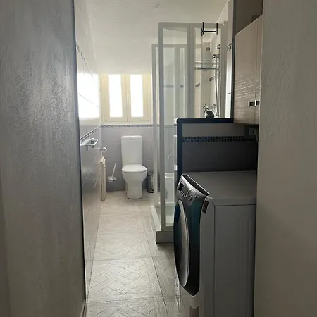 Domus Enricucciu لاينوساي